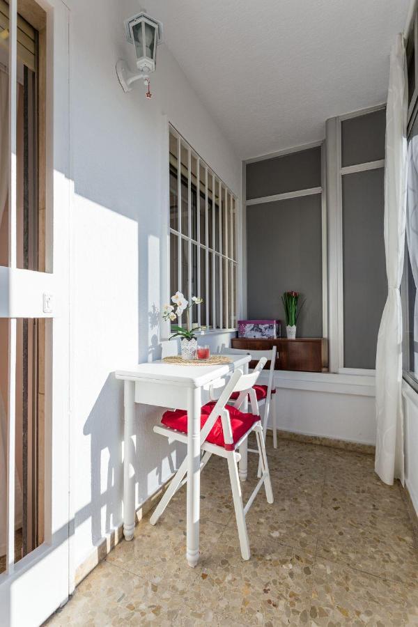 Love Centre Torremolinos Eksteriør billede